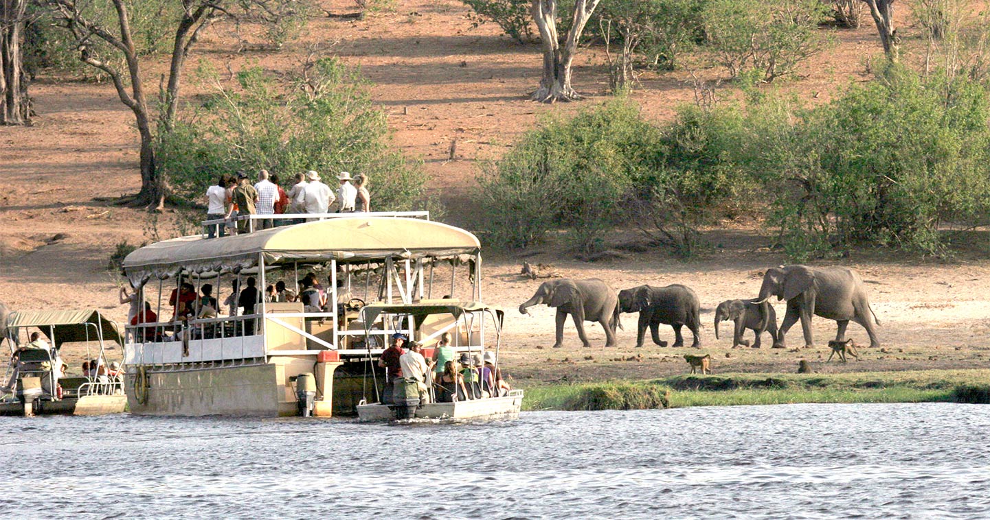 Day 10: Victoria Falls, transfer to Livingstone Airport