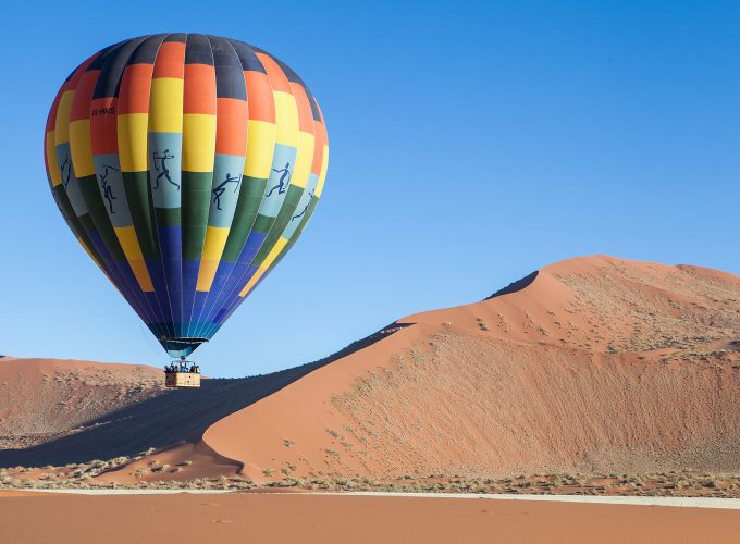 Ballooning Tour over the Desert